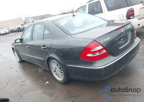 2004 Mercedes-Benz E 500 z USA, uszkodzony, nr VIN WDBUF70J04A448853